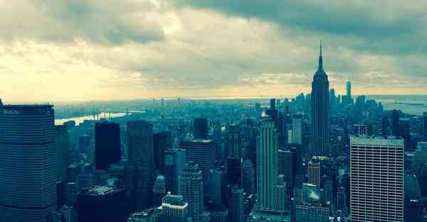 大数据动力中心：改变产业格局的引擎