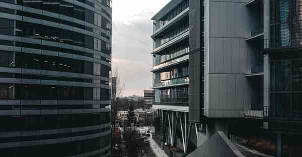 智能小宝机器人充电，智能小宝机器人充电怎么充