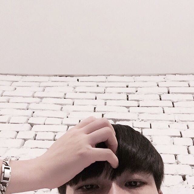 仇舒逸天