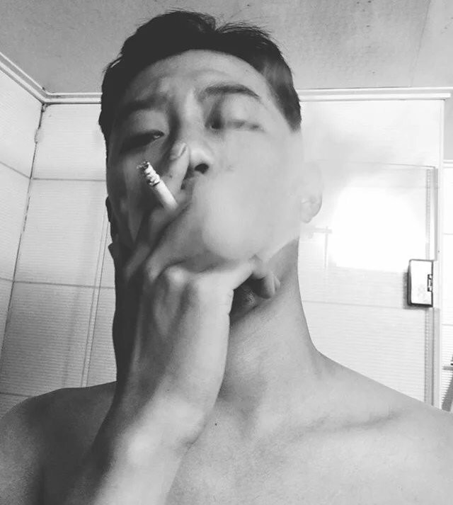 劳山元筠